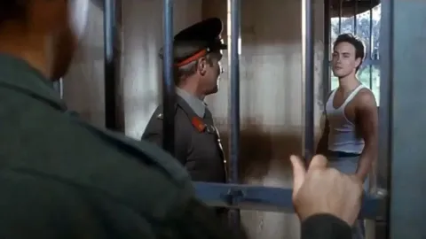 Операция «Лазер» — кадр 8