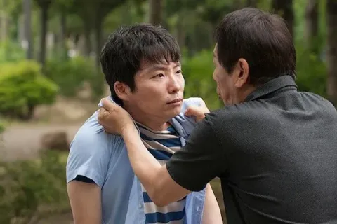 Любовь слепа — кадр 4