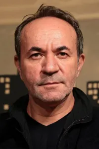 Энгин Юксель