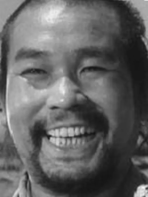 Ёсио Инаба