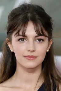 Элла Хант